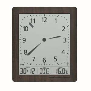 digitale klok met donker houtpatroon als lijst. details zijn zwart. met datum, dag en temperatuur.