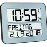 grijze timeline max radiocontrolled klok met datum.