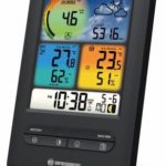 Bresser WIFI 4-in-1 UV Colour Weather Center basisstation me zwarte lijst, temperatuur, weersverwachting, luchtvochtigheid, buitentemperatuur, tijd,weekdag, en knoppen.